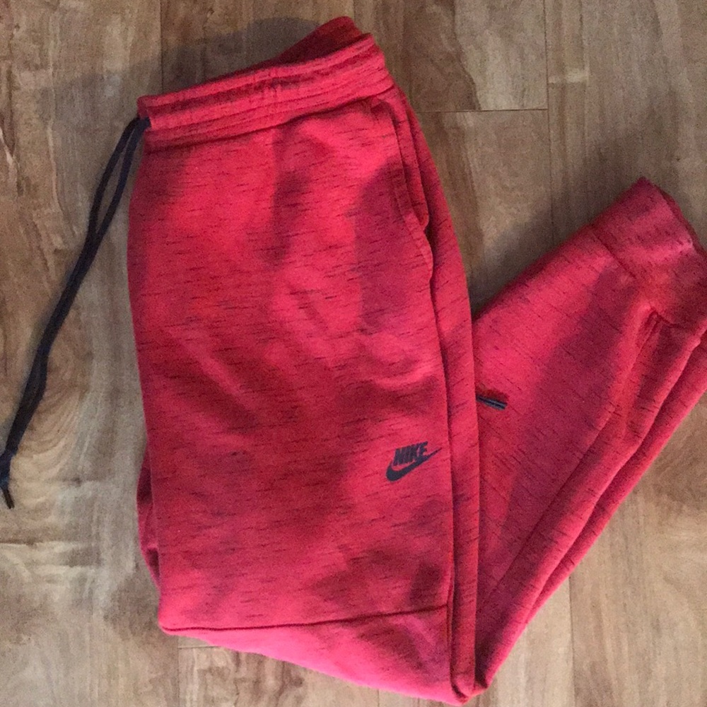 Nike men’s joggers